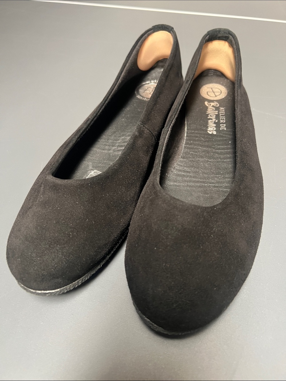 EUC Beautiful Black Suede Ballet comfort Flats European